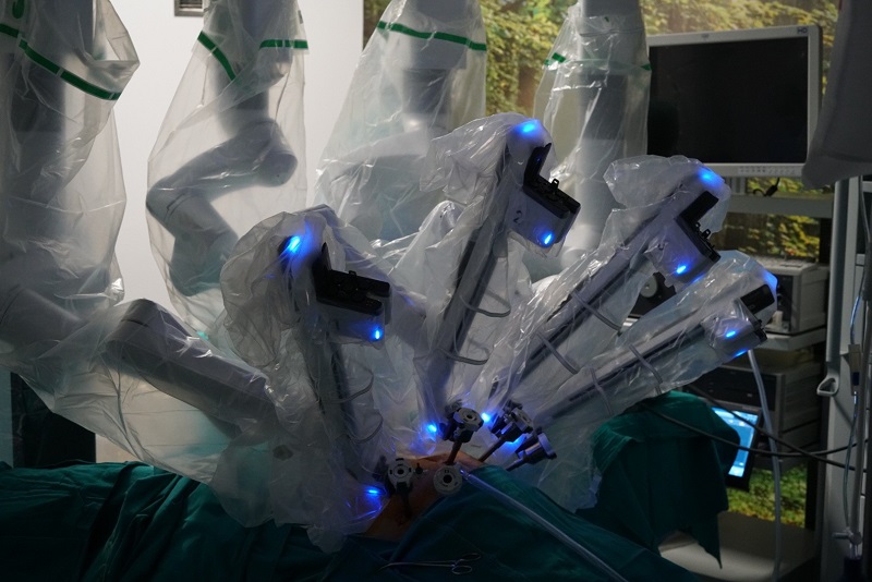 Robotik Cerrahi Robotu